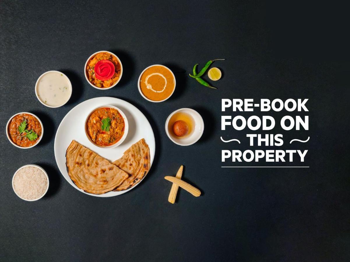 Oyo Townhouse 044 Sector 14 Gurugram Hotel Gurgaon Bagian luar foto